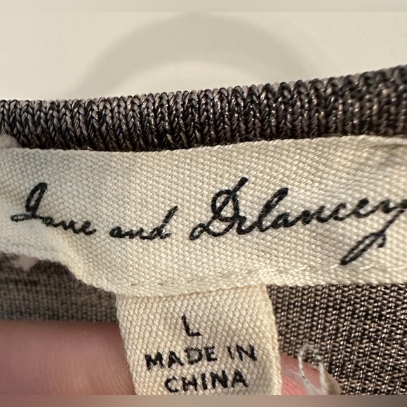 Jane and Delancey Women’s Size Large Draped Top Blouse Long Sleeve V-Neck - Picture 2 of 7